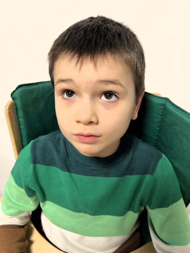 ПІБ:Задоянчук Дамир Олексійович
НЕОБХІДНО: 34 100грн
