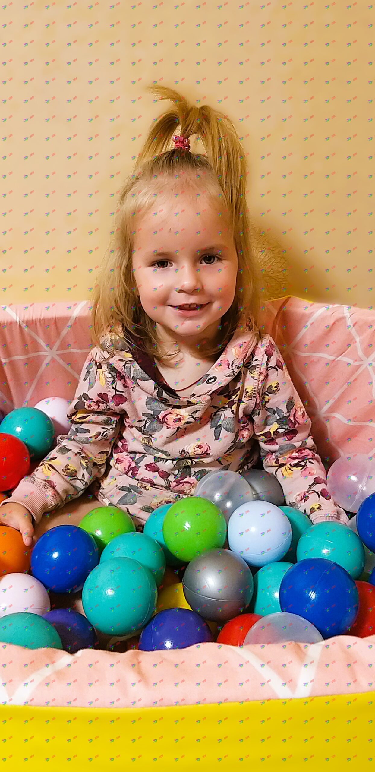 Маленька Аня: життя всупереч діагнозу