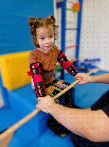 Допоможіть Вероніці з лікуванням. 3