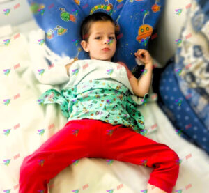 Не залишайте Данила наодинці з болем